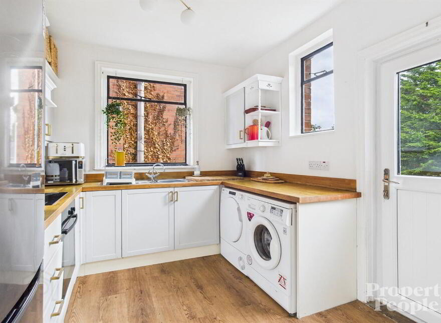 66 Sunningdale Park, Belfast, BT14 6RX