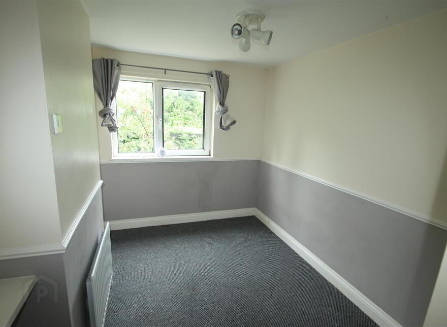 27 Hillcrest Drive, Ballynahinch, BT24 8HE