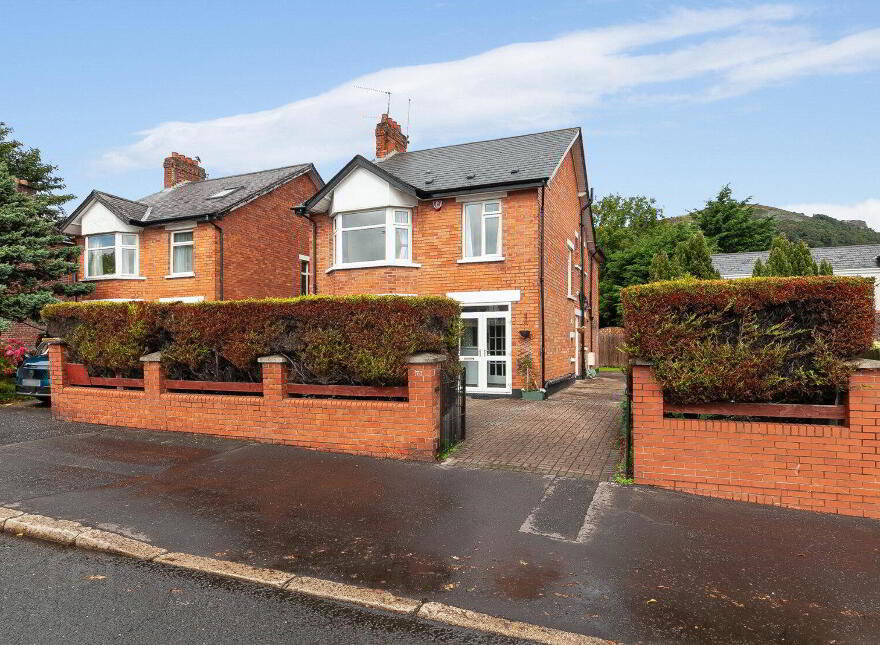 77 North Circular Road, Belfast, BT15 5FE