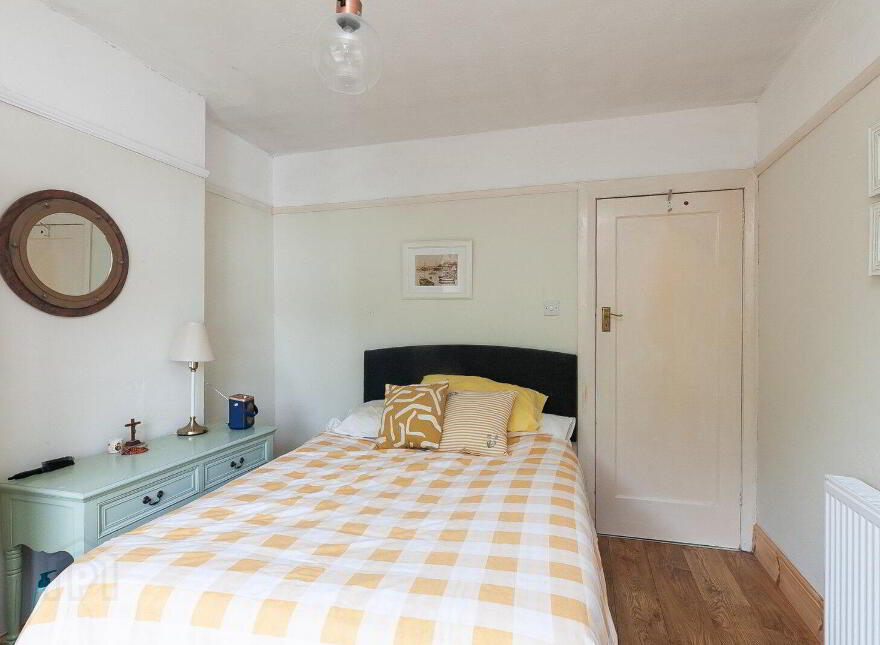 77 North Circular Road, Belfast, BT15 5FE