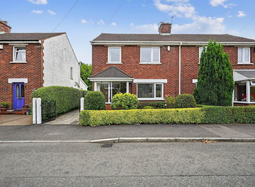 7 Tillysburn Drive, Off Holywood Road, Belfast, BT4 2PE