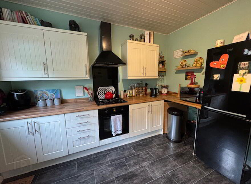 22 Brooklands Crescent, Whitehead, BT38 9SW