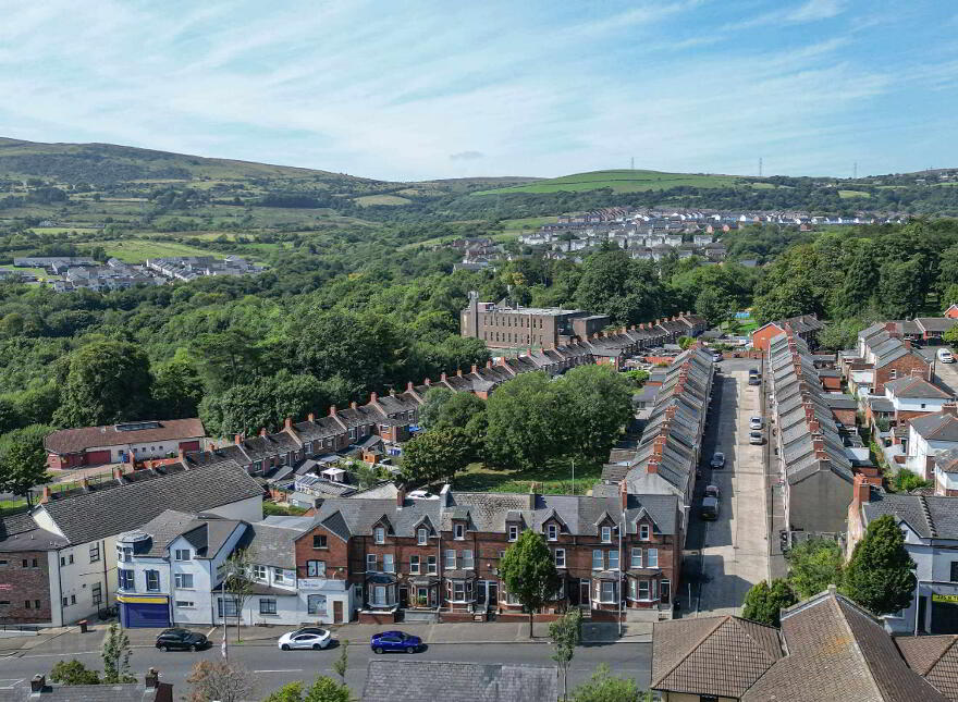 850 Crumlin Road, Belfast, BT14 8AE