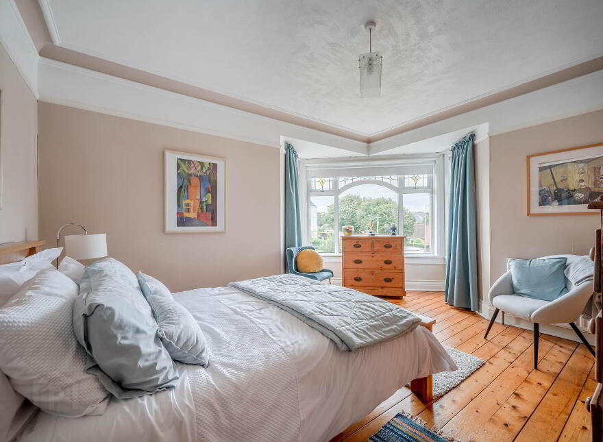 135 Groomsport Road, Bangor, BT20 5NS