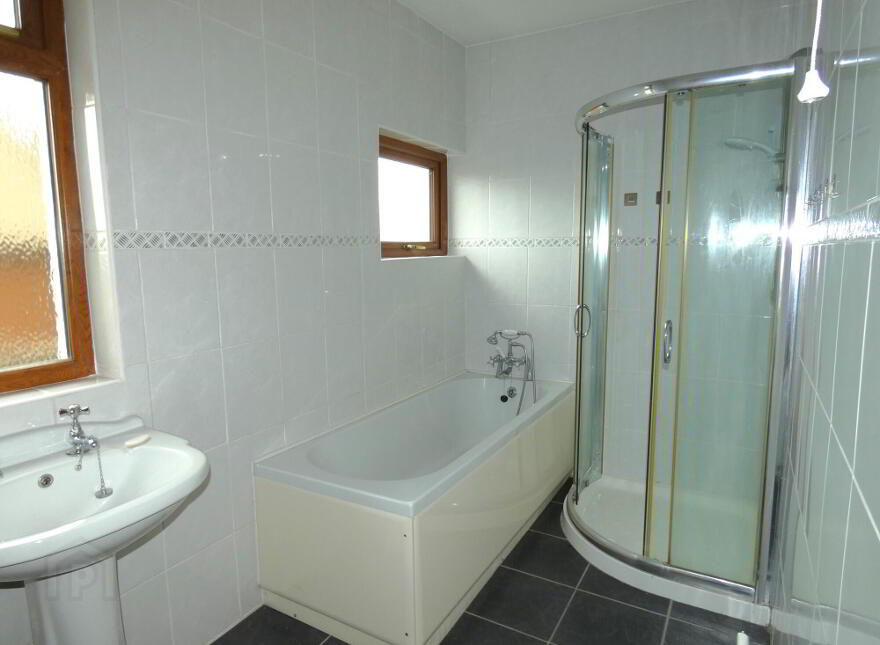 30 Chestnut Grove, Ballymoney, BT53 7AT