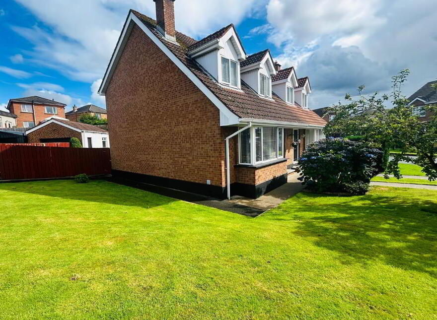 69 Pelham Road, Knightsbridge, Derry, BT47 6FF