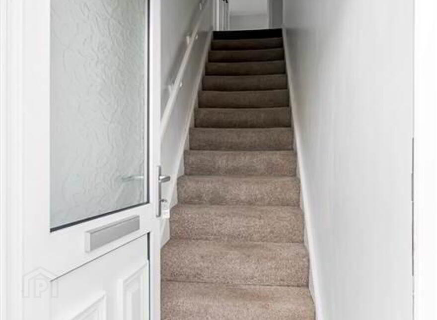 6 Eastway, Bangor, BT20 4EG