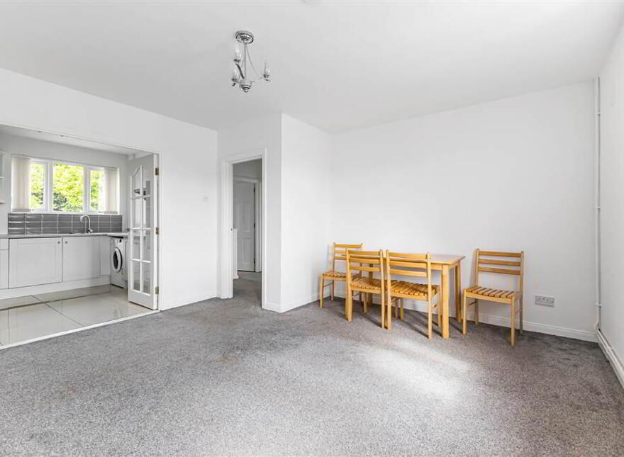 6 Eastway, Bangor, BT20 4EG