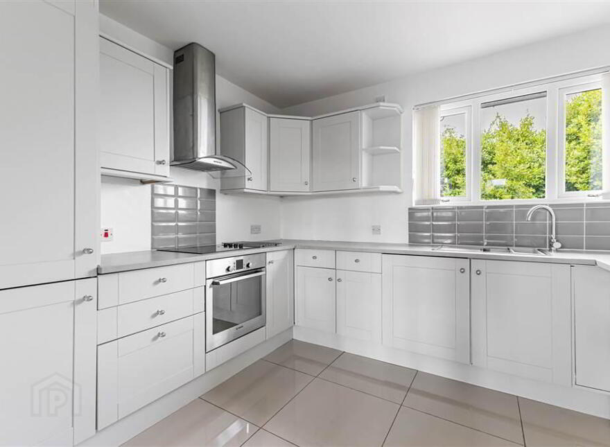 6 Eastway, Bangor, BT20 4EG