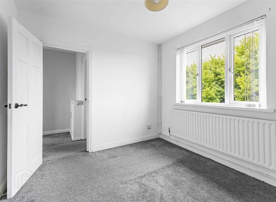 6 Eastway, Bangor, BT20 4EG