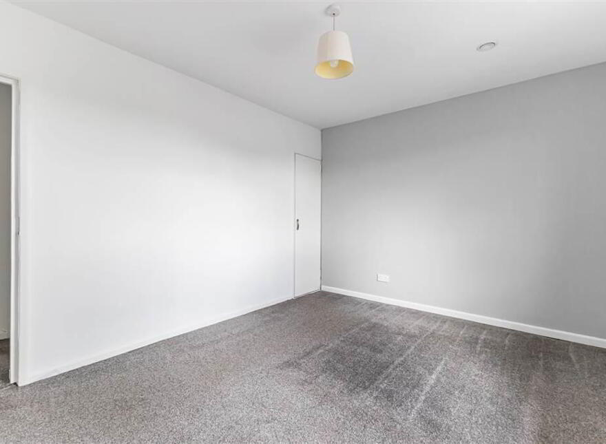 6 Eastway, Bangor, BT20 4EG