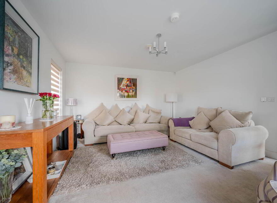 36 Woodbrook Walk, Lisburn, BT28 2ZY