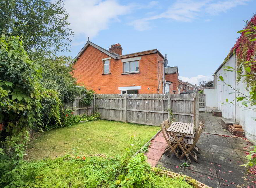 12 Ardmore Avenue, Belfast, BT10 0JP