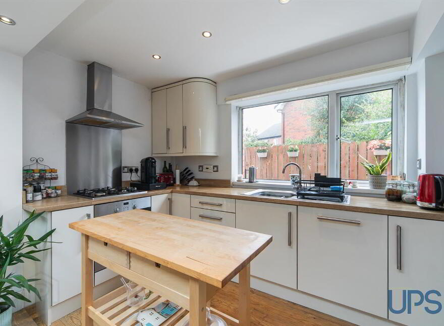 12 Ardmore Avenue, Belfast, BT10 0JP