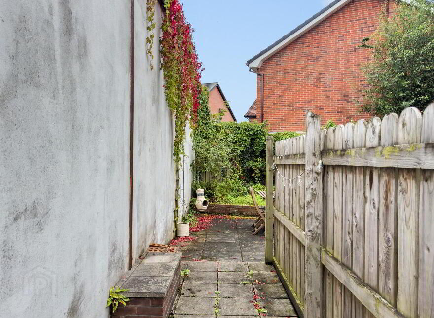 12 Ardmore Avenue, Belfast, BT10 0JP