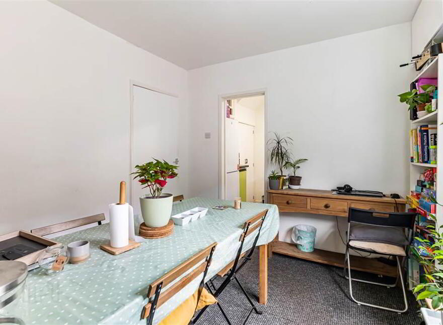 7 Silverstream Park, Bangor, BT20 3LU
