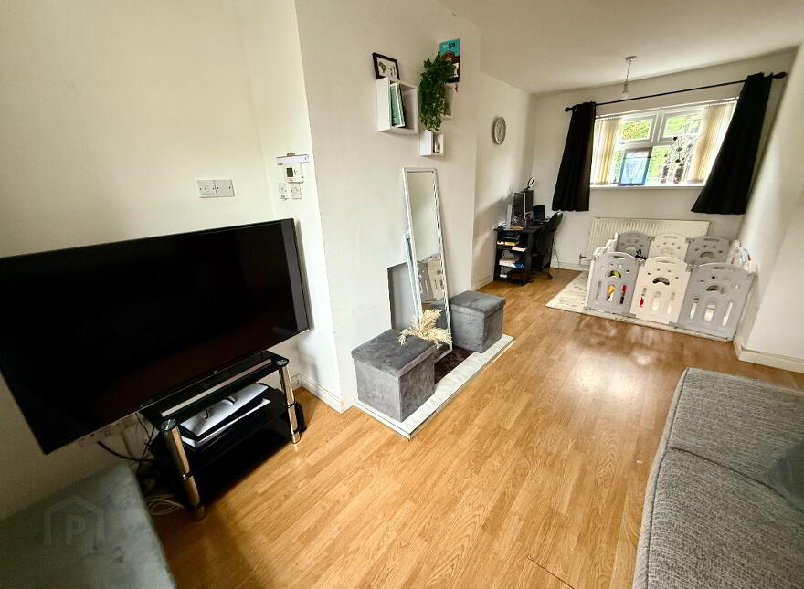 17 Glenside Road, Derry, BT48 0BL