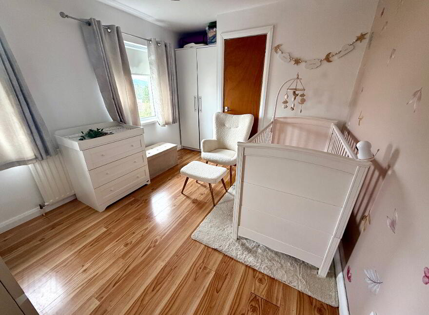 17 Glenside Road, Derry, BT48 0BL