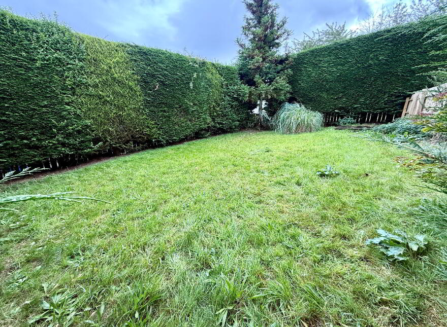 17 Glenside Road, Derry, BT48 0BL