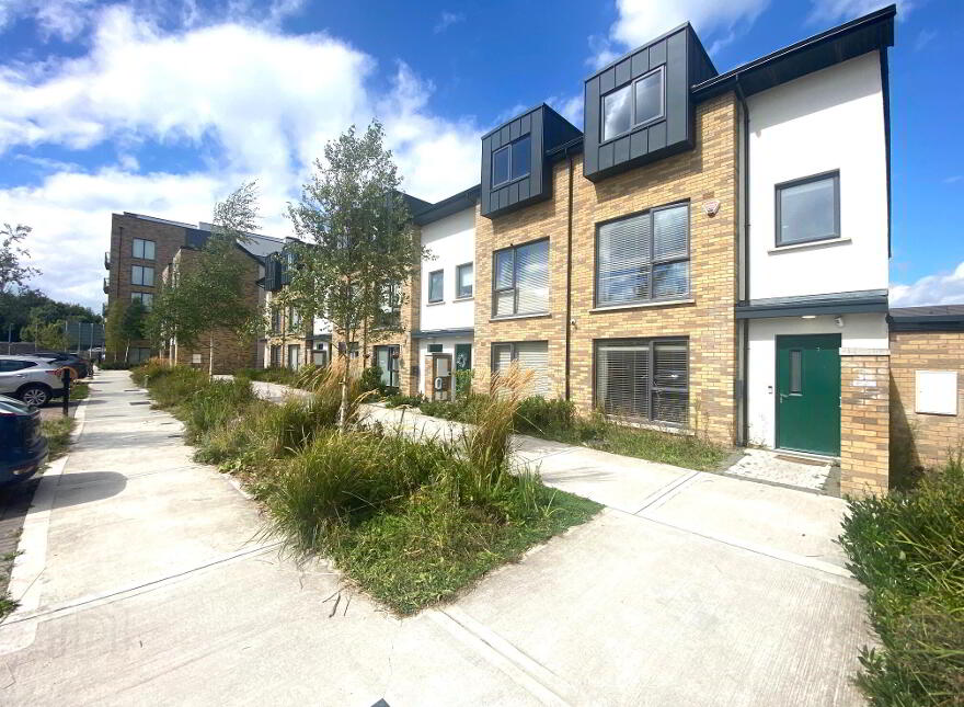 Rowan Walk, Kilcarbery, Dublin, D22