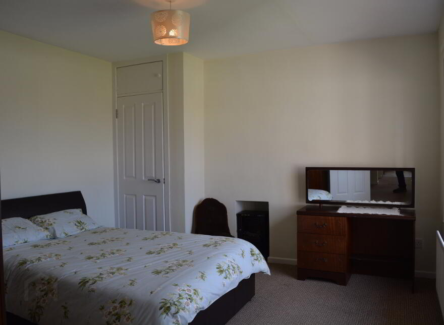 Female Only House Double Room, 47 Station Road, Student Let 2025/26, Portstewart, BT55 7HH
