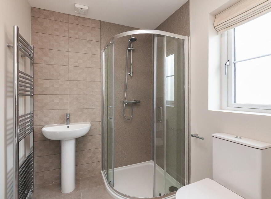 5 Belmont Hall Way, Antrim, BT41 1FA