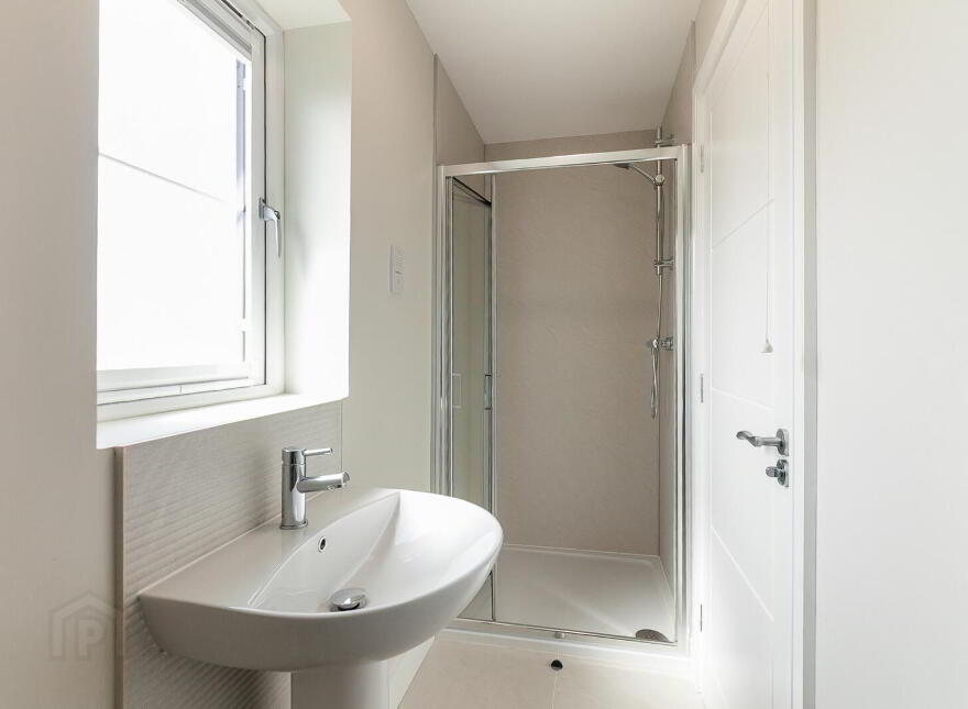 5 Belmont Hall Way, Antrim, BT41 1FA