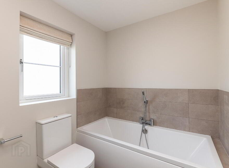 5 Belmont Hall Way, Antrim, BT41 1FA