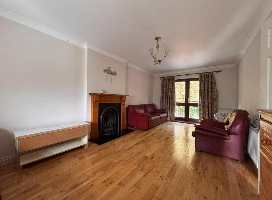 7 Saint Stephen's Grove, Irishtown Upper, Clonmel, E91TN30