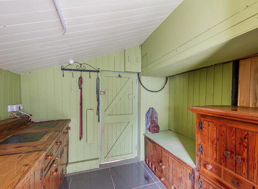 Hollytree Cottage, 10 Deer Park Road, Portaferry, Newtownards, BT22 1PW