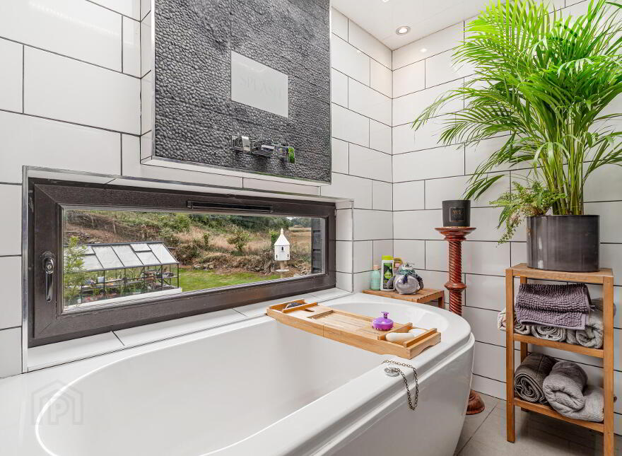 Hollytree Cottage, 10 Deer Park Road, Portaferry, Newtownards, BT22 1PW