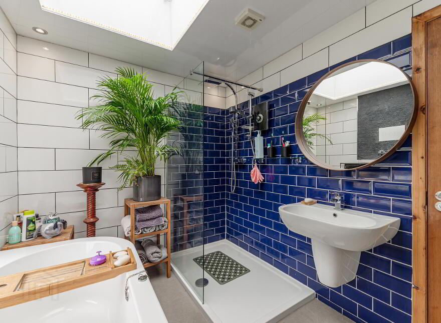 Hollytree Cottage, 10 Deer Park Road, Portaferry, Newtownards, BT22 1PW