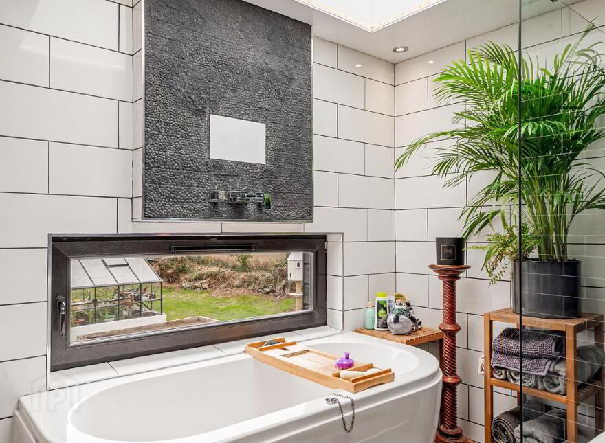 Hollytree Cottage, 10 Deer Park Road, Portaferry, Newtownards, BT22 1PW