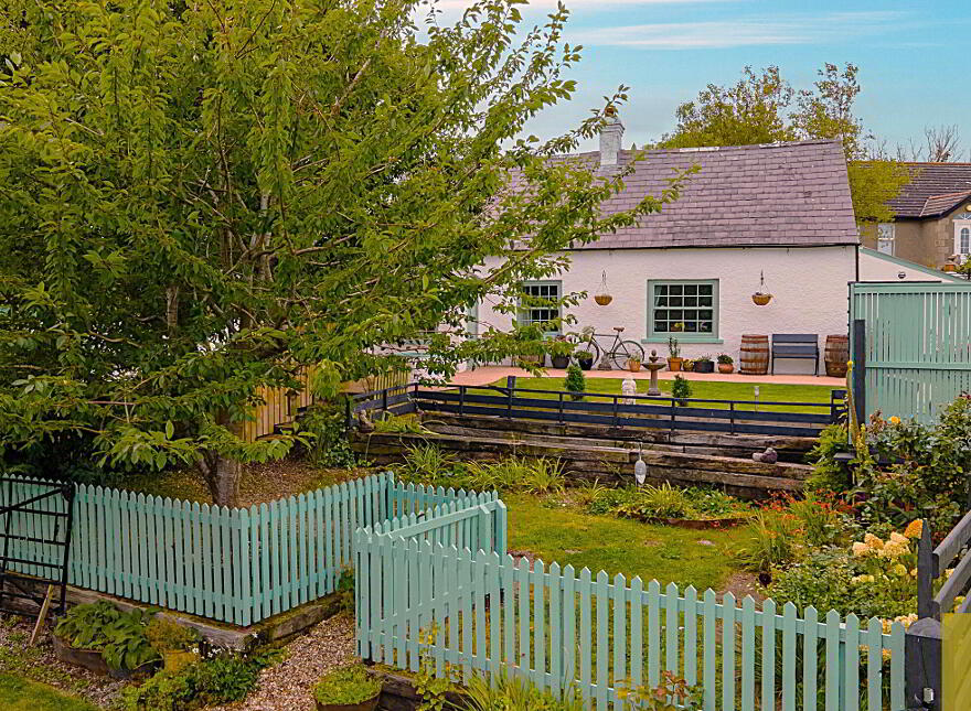 Hollytree Cottage, 10 Deer Park Road, Portaferry, Newtownards, BT22 1PW
