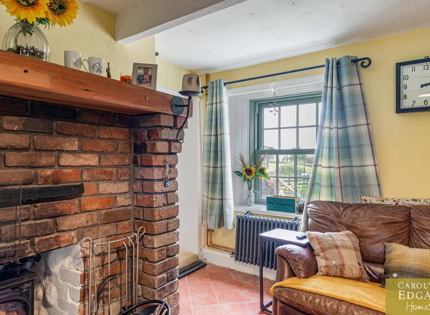 Hollytree Cottage, 10 Deer Park Road, Portaferry, Newtownards, BT22 1PW