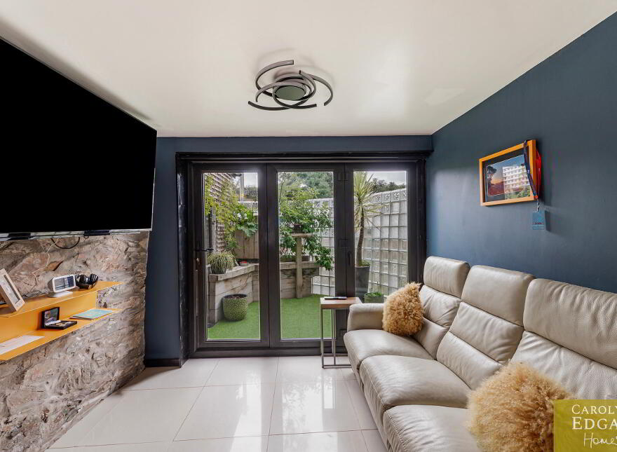 Hollytree Cottage, 10 Deer Park Road, Portaferry, Newtownards, BT22 1PW