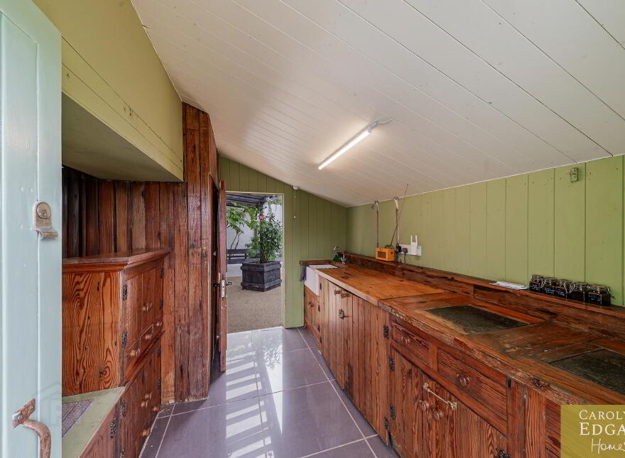 Hollytree Cottage, 10 Deer Park Road, Portaferry, Newtownards, BT22 1PW