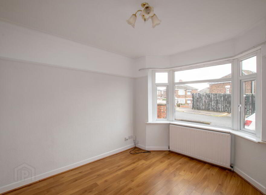 33 Woodvale Avenue, Belfast, BT13 3EY