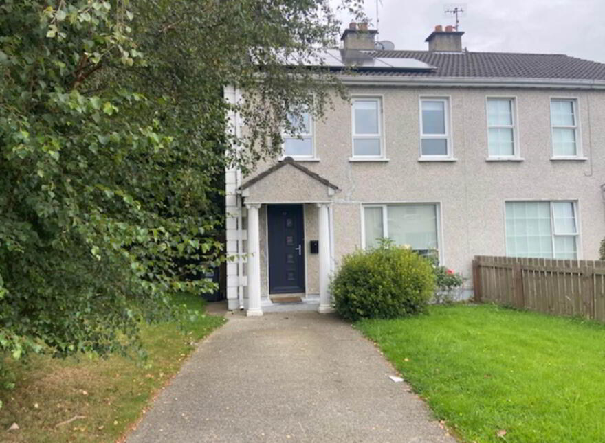 77 Elmwood Downs, Letterkenny, F92H923 photo