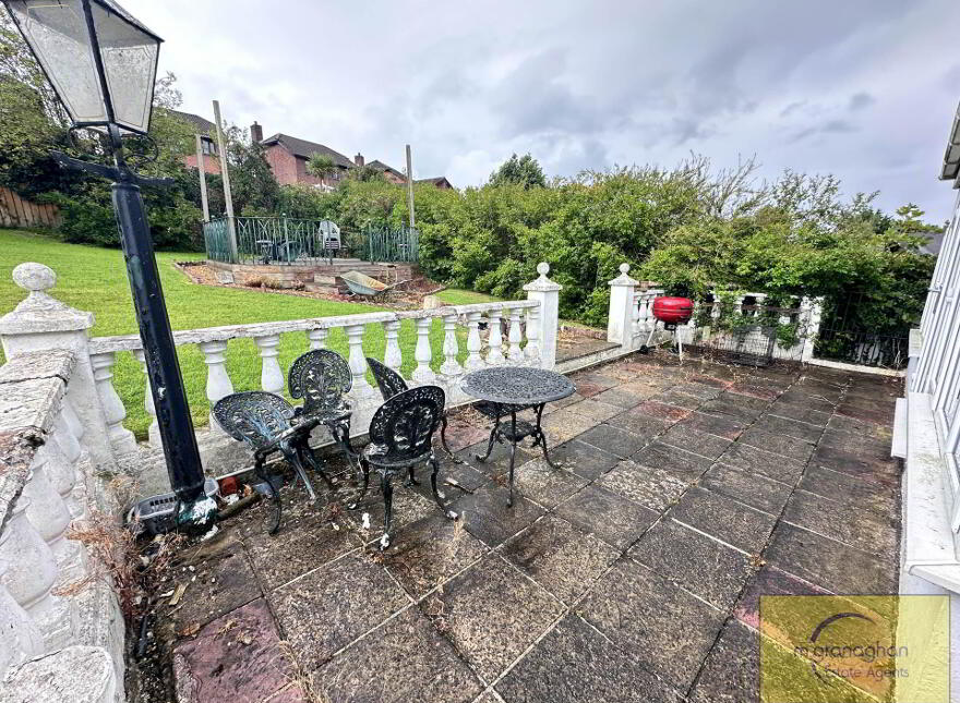 10 Glengoland Park, Stewartstown, Belfast, BT17 0JD