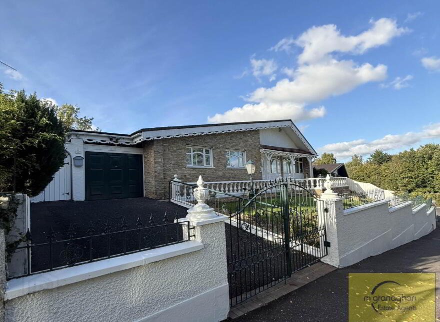 10 Glengoland Park, Stewartstown, Belfast, BT17 0JD