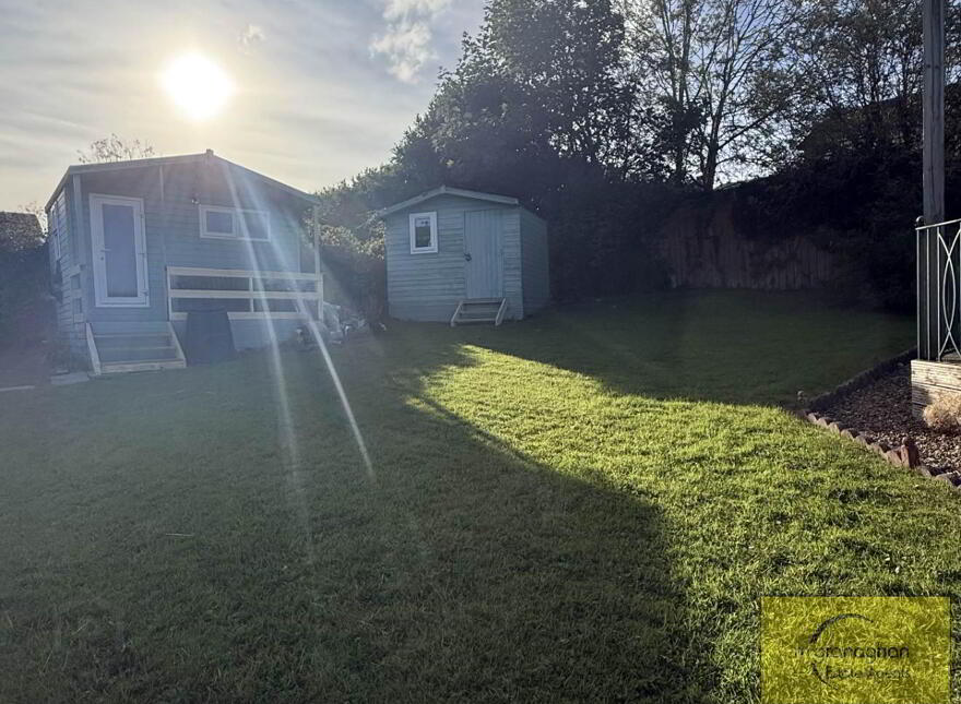 10 Glengoland Park, Stewartstown, Belfast, BT17 0JD