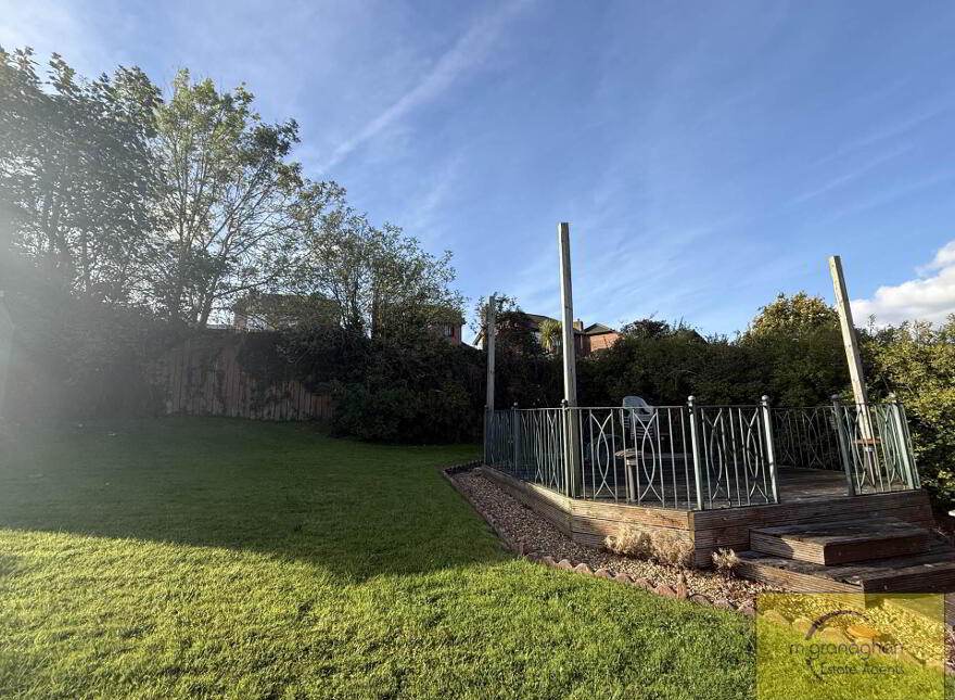 10 Glengoland Park, Stewartstown, Belfast, BT17 0JD