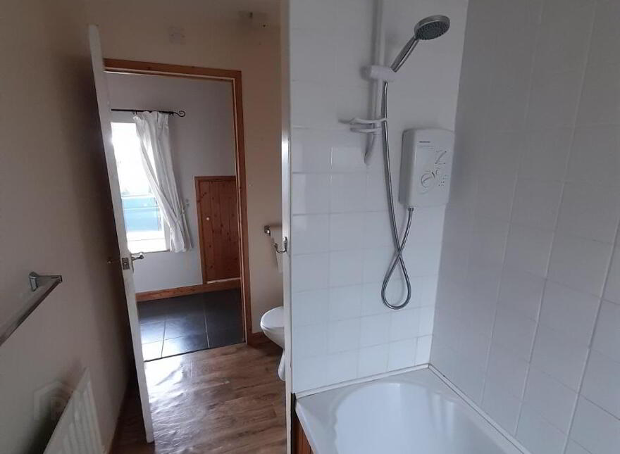 16 Bay Road, Ballykinlar, Downpatrick, BT30 8EH
