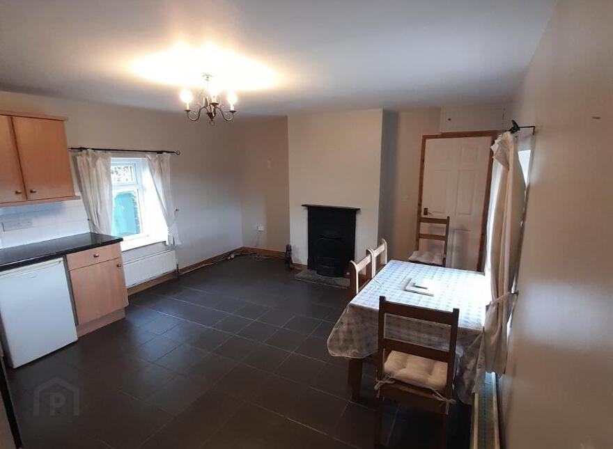 16 Bay Road, Ballykinlar, Downpatrick, BT30 8EH
