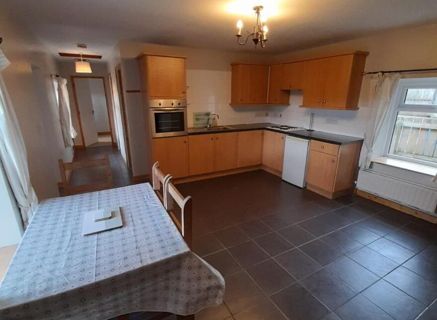 16 Bay Road, Ballykinlar, Downpatrick, BT30 8EH