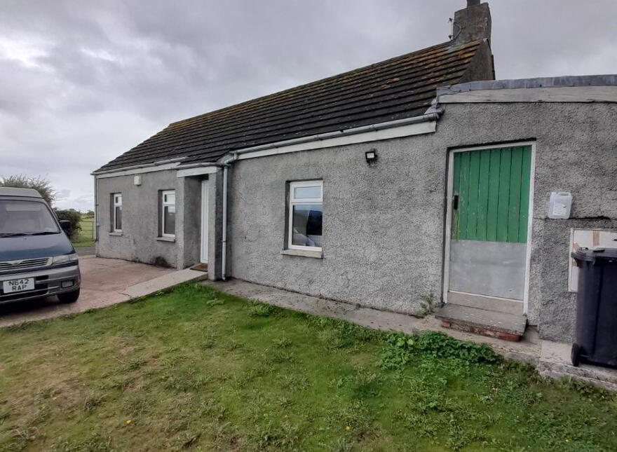 16 Bay Road, Ballykinlar, Downpatrick, BT30 8EH