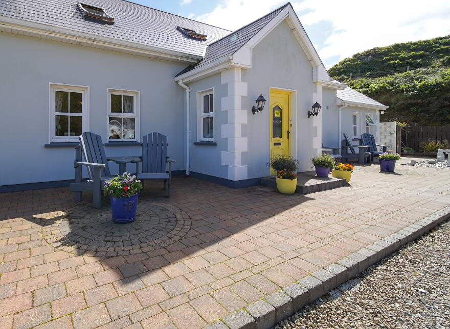 Slieve League House, Teelin, Carrick, F94YD23