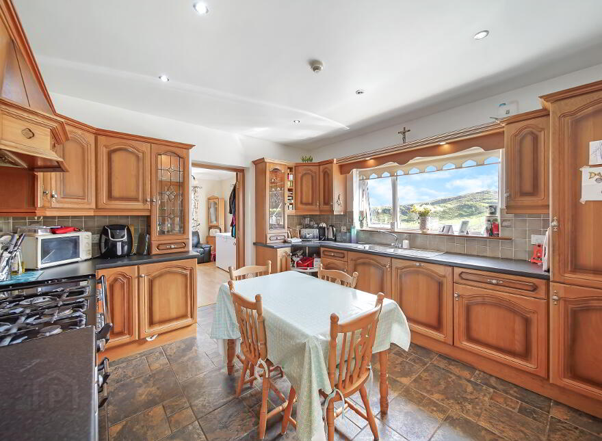 Slieve League House, Teelin, Carrick, F94YD23