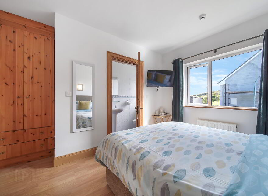 Slieve League House, Teelin, Carrick, F94YD23